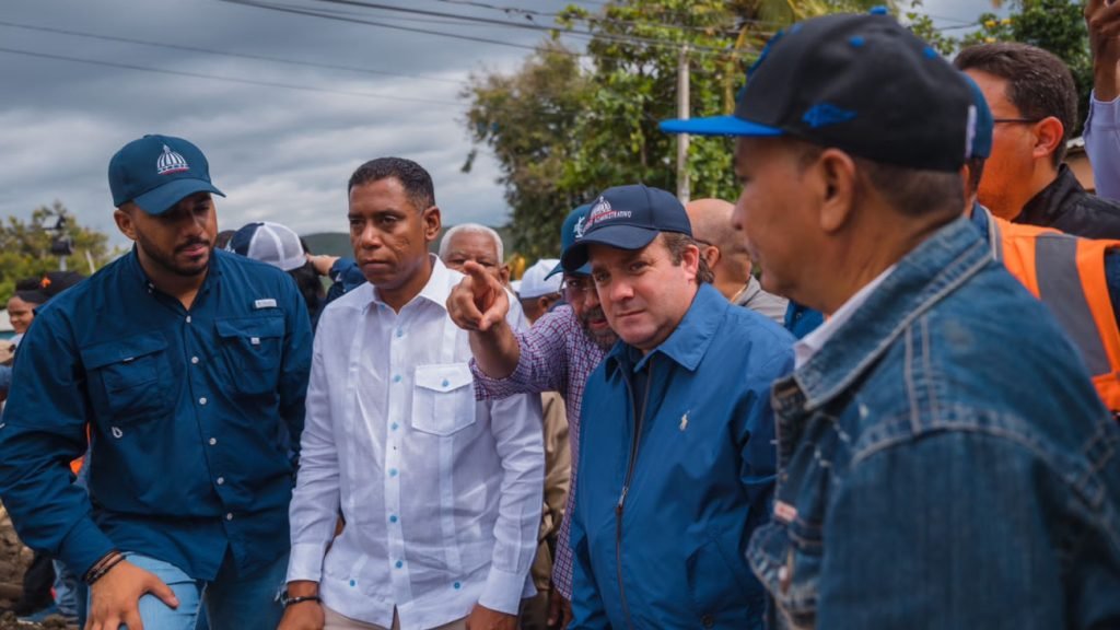 Gobierno acude en ayuda de familias de Azua, Neiba y Jimaní afectadas por las lluvias
