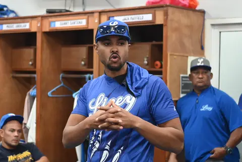 Gilbert Gómez seguirá como dirigente del Licey