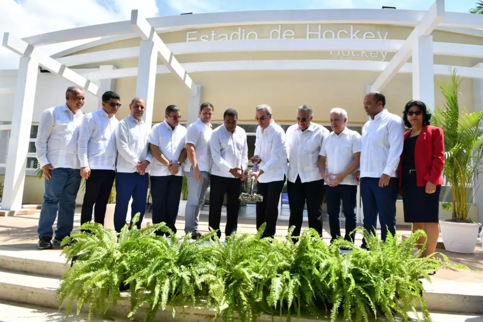 Abinader da inicio a rehabilitación instalaciones para Juegos Santo Domingo 2026