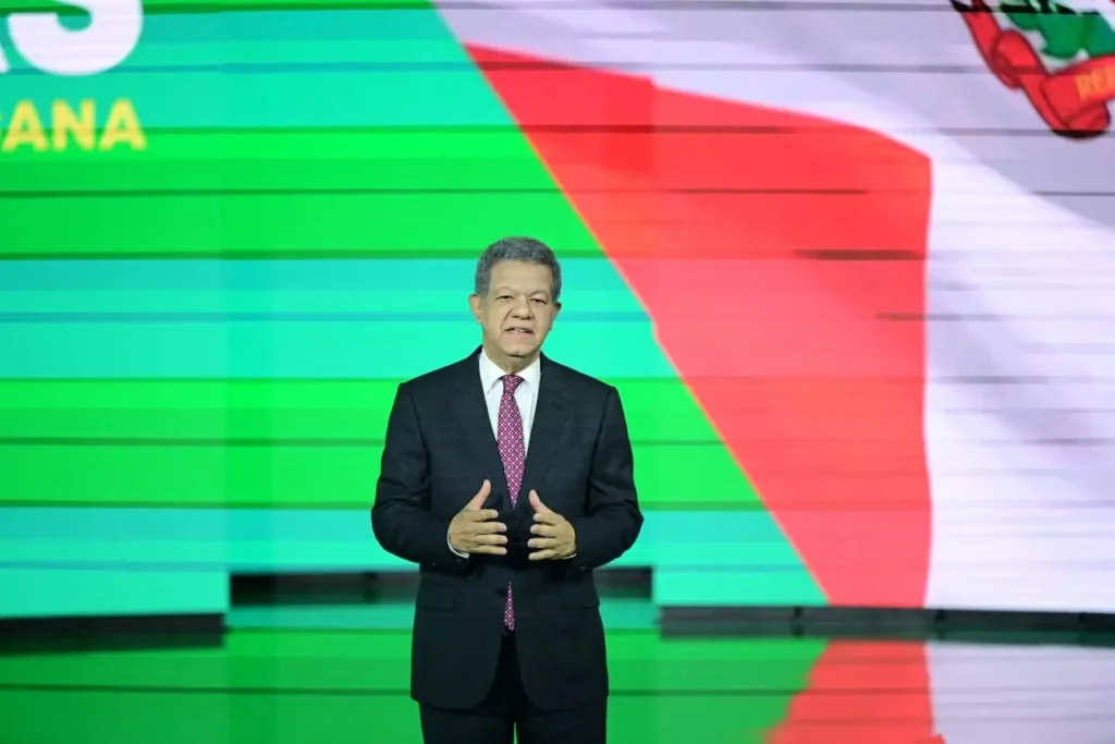 Leonel presentará programa de gobierno con 2,024 propuestas para transformar el país