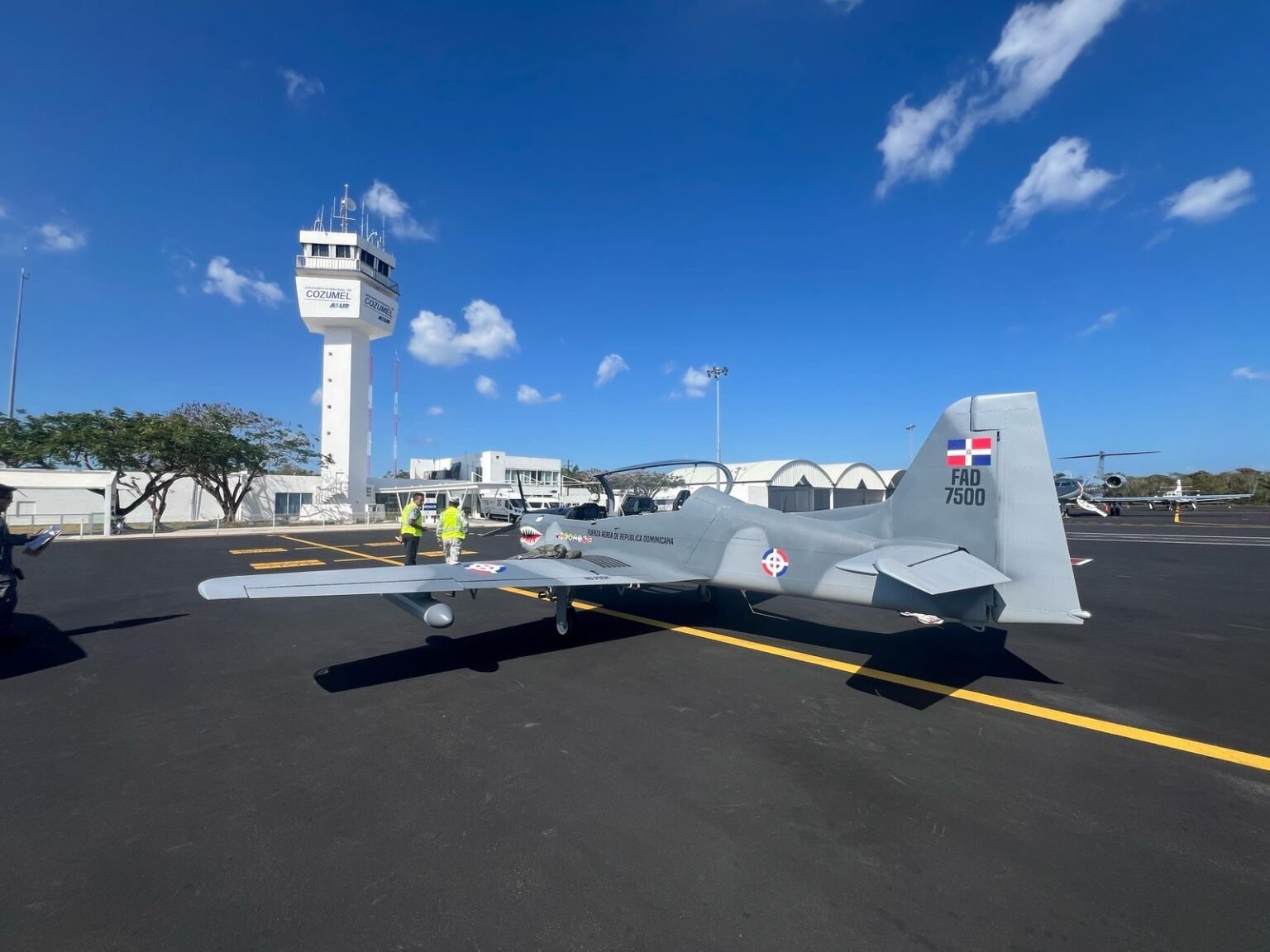 Llegan a México Aeronaves TP-75 Dulus para participaciòn en Famex 2025