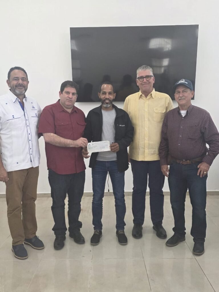 DIGEGA inicia pago de indemnización a productores porcinos afectados por la PPA