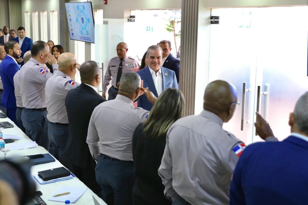 Presidente Abinader encabeza reunión de seguimiento al Plan de Seguridad Ciudadana