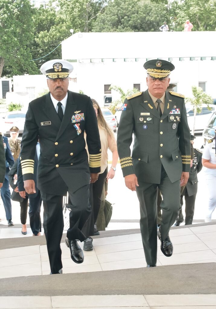 Comando Sur de EE.UU. y Ministerio de Defensa de RD fortalecen cooperación estratégica y de seguridad regional