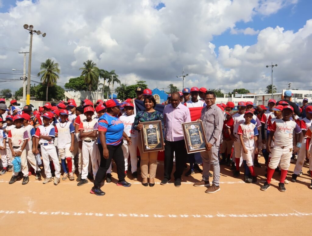 Academia Rafael Báez inaugura torneo XXXV