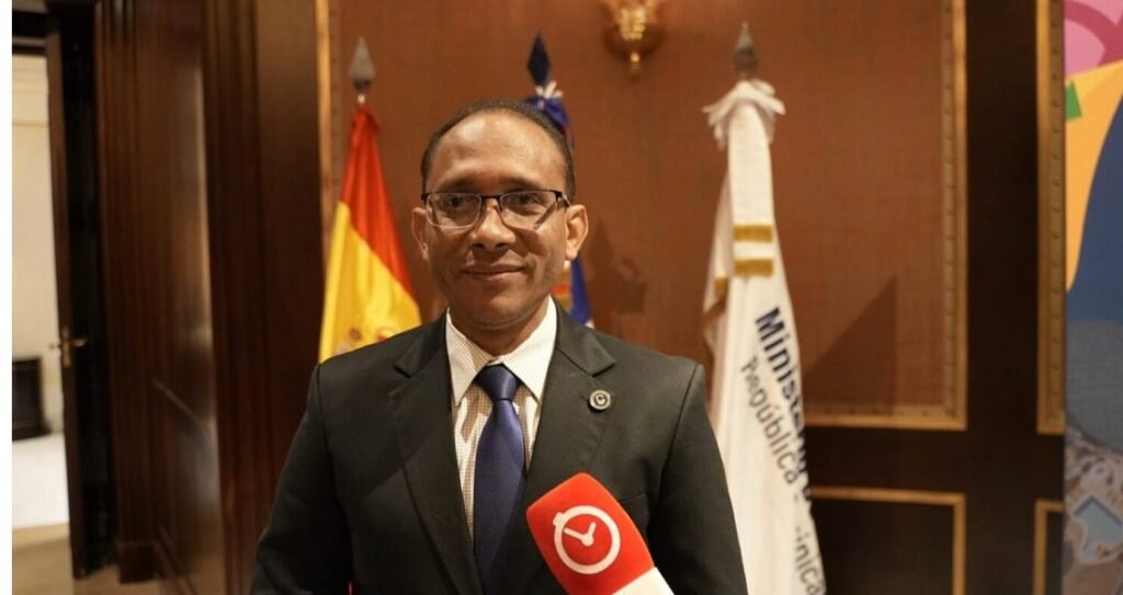 CORPHOTELS impulsa la inversión extranjera en FITUR 2026 bajo el liderazgo de Víctor Ogando