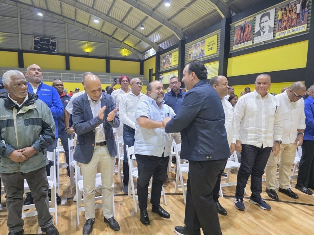 Mario Chabebe respalda iniciativa del INEFI y la califica como “un paso trascendental para el deporte escolar dominicano”