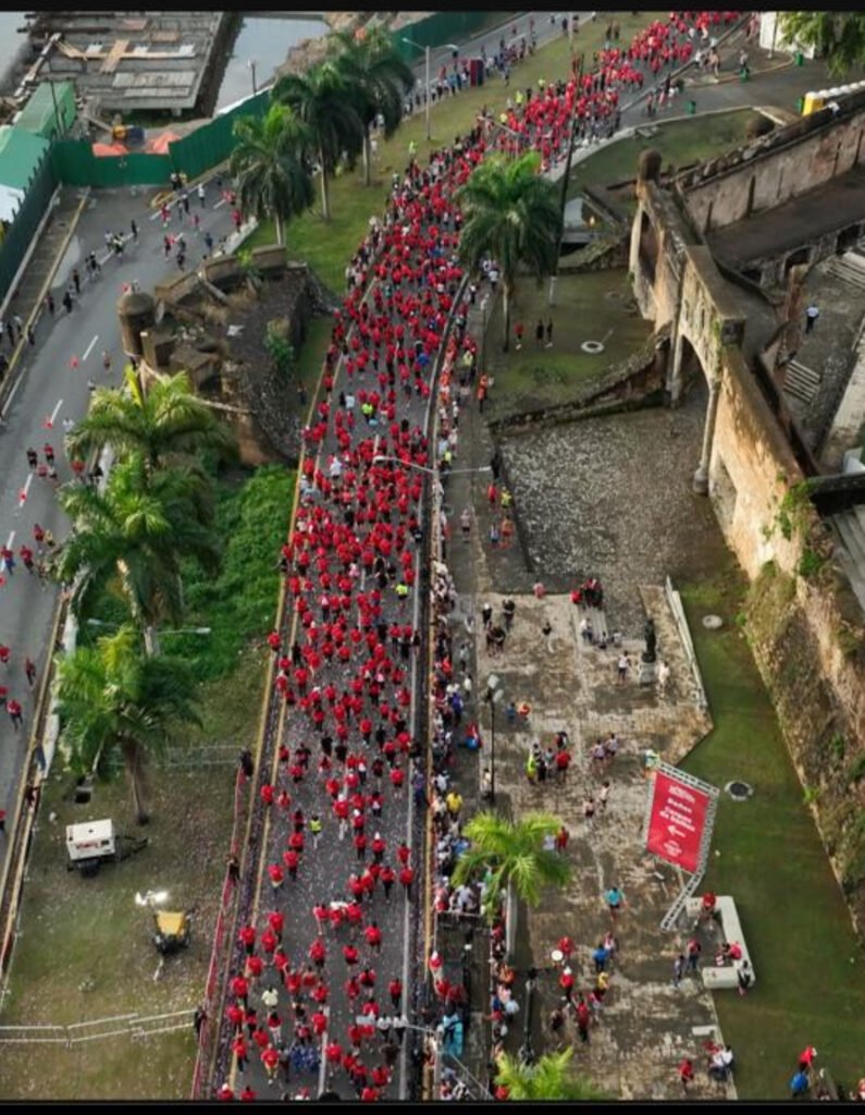 Medio Maratón Claro logra récord histórico nacional con 6,200 inscritos y agota cupos un mes antes del evento
