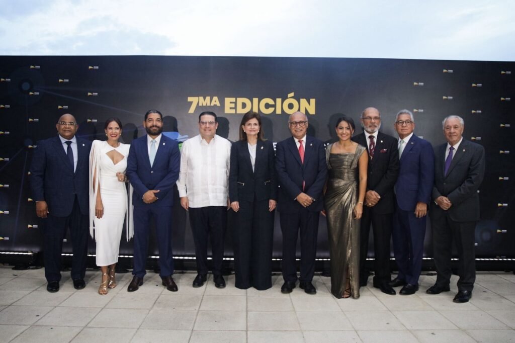 Raquel Peña encabeza entrega del Premio Nacional a la Calidad del Sector Privado a 17 empresas