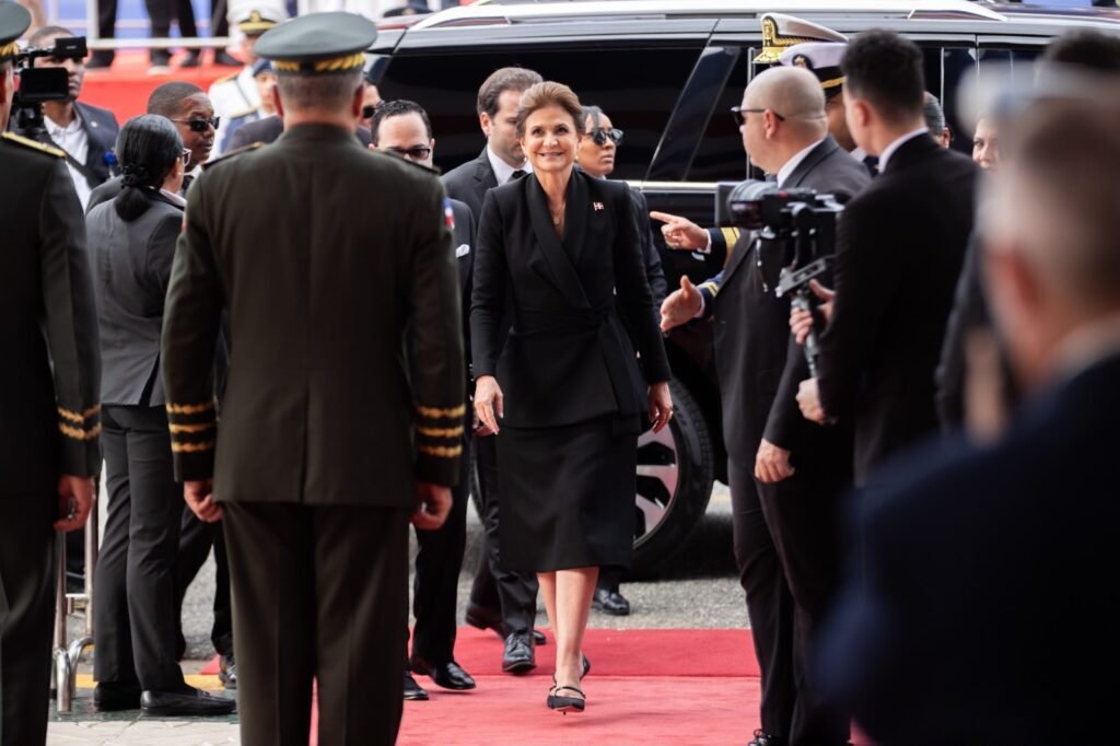Vicepresidenta Raquel Peña y secretario de Salud de Estados Unidos se reunirán este martes en Washington