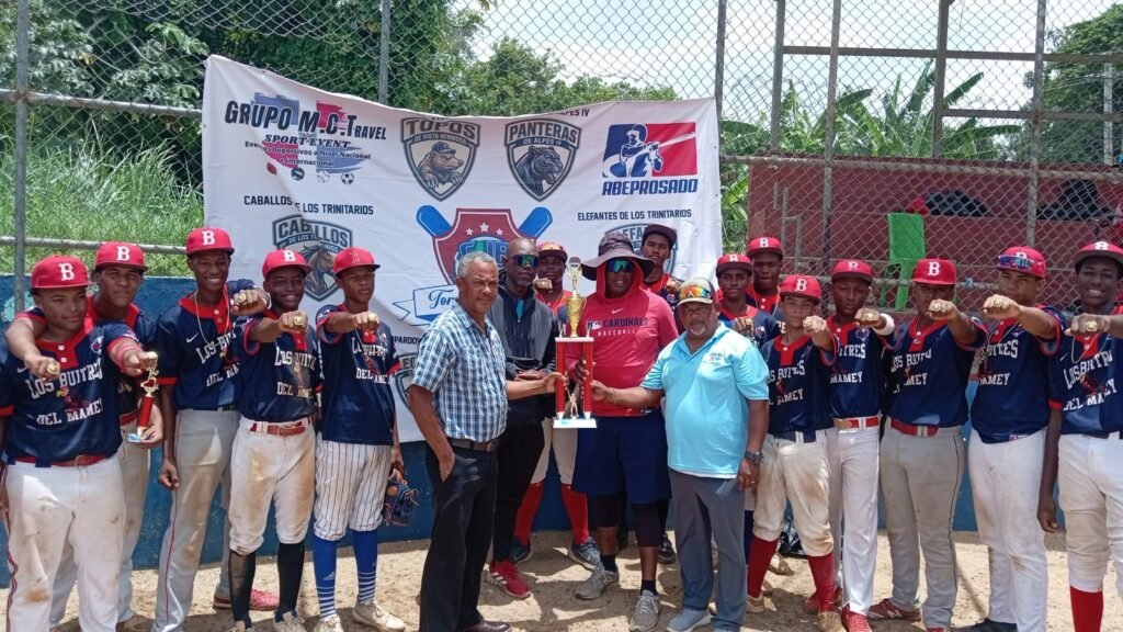 Los Buitres de Villa Mella logran el bicampeonato de «La Batalla de las Fieras»