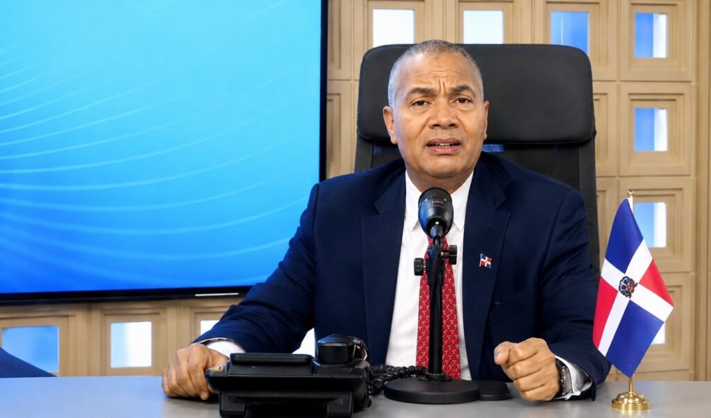 “K Día con Eddy Bueno”, cuatro años dando voz a la ciudadanía desde la televisión dominicana